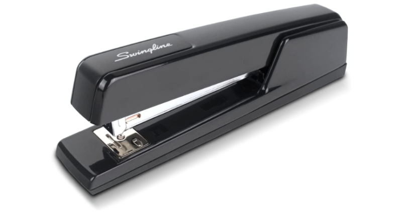 Swingline Desktop Stapler